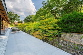 roku kyoto lxr hotels and resorts