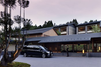 roku kyoto lxr hotels and resorts