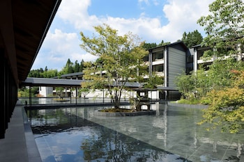 roku kyoto lxr hotels and resorts