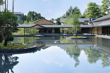 roku kyoto lxr hotels and resorts