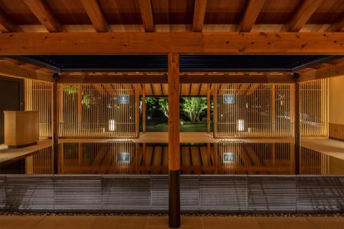 roku kyoto lxr hotels and resorts