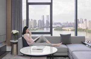 the meixi lake changsha marriott executive apartments
