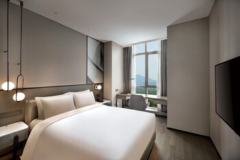 crowne plaza hangzhou science city an ihg hotel