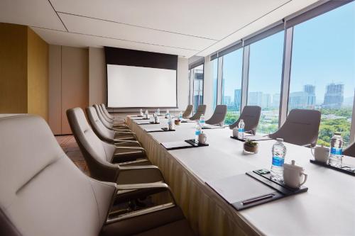 crowne plaza hangzhou science city an ihg hotel