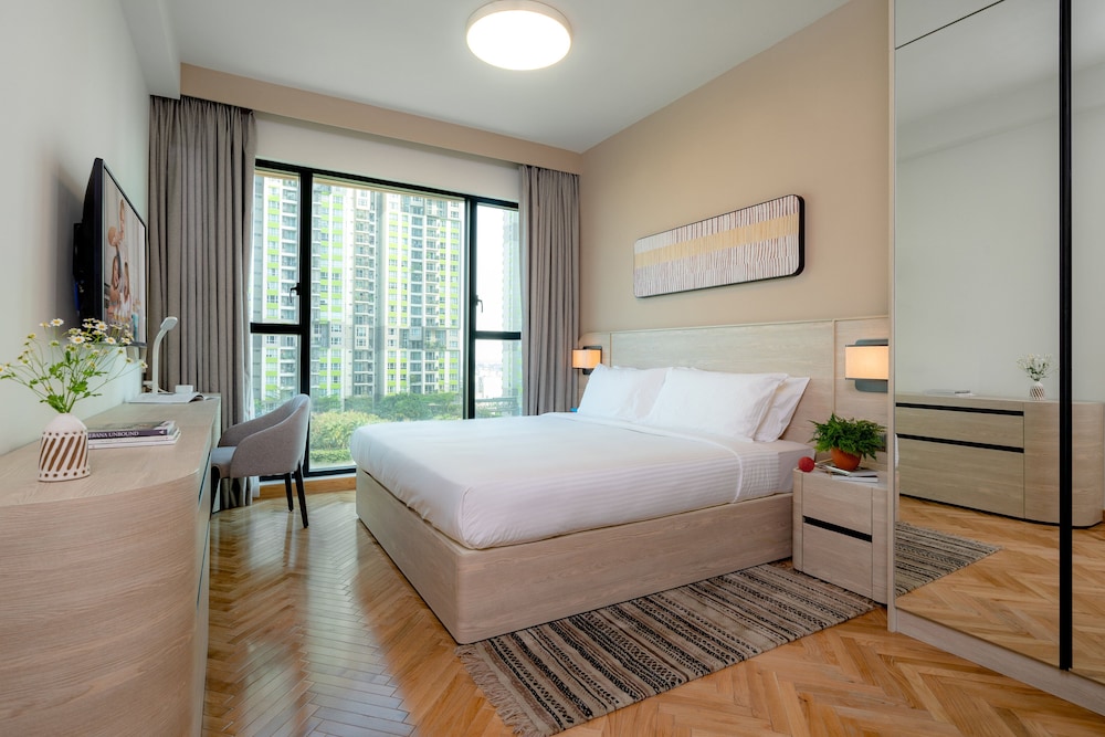 somerset feliz ho chi minh city