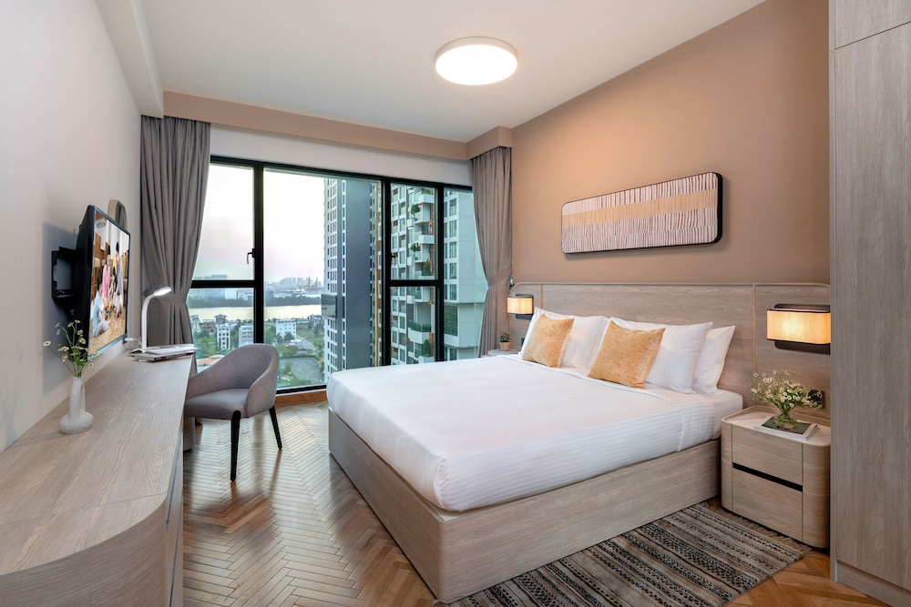 somerset feliz ho chi minh city