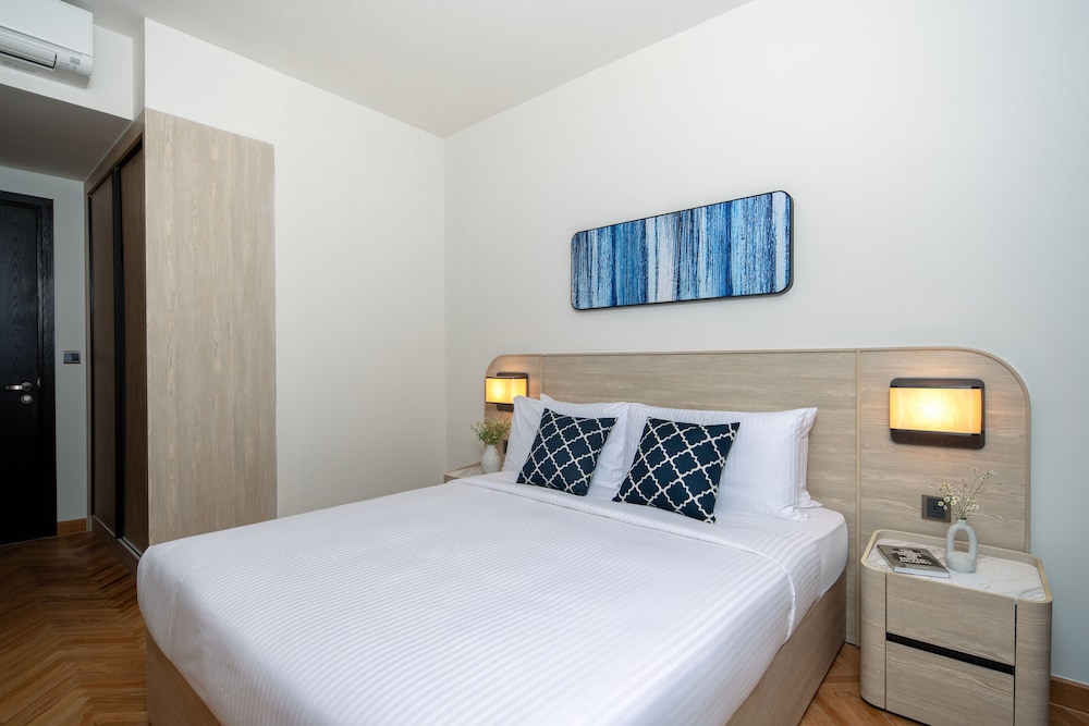 somerset feliz ho chi minh city