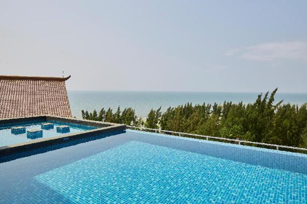 sheraton maoming romantic beach resort