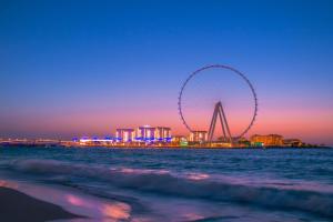 staybridge suites dubai internet city an ihg hotel
