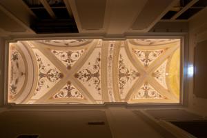 maalot luxury hotel
