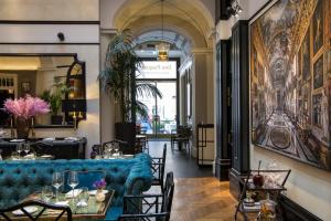 maalot luxury hotel
