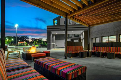 home2 suites by hilton omaha i 80 at 72nd street ne