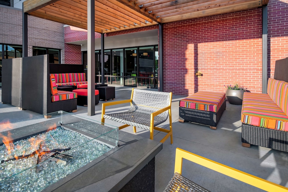 home2 suites by hilton omaha i 80 at 72nd street ne