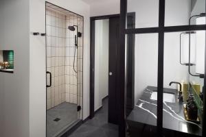 bellyard west midtown atlanta a tribute portfolio hotel