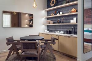 bellyard west midtown atlanta a tribute portfolio hotel