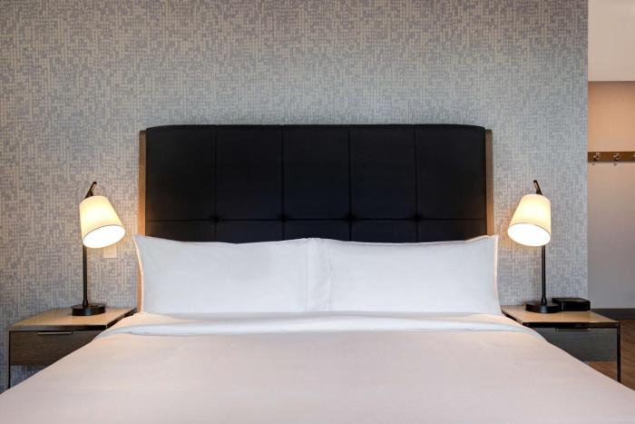 homewood suites by hilton montreal downtown qc