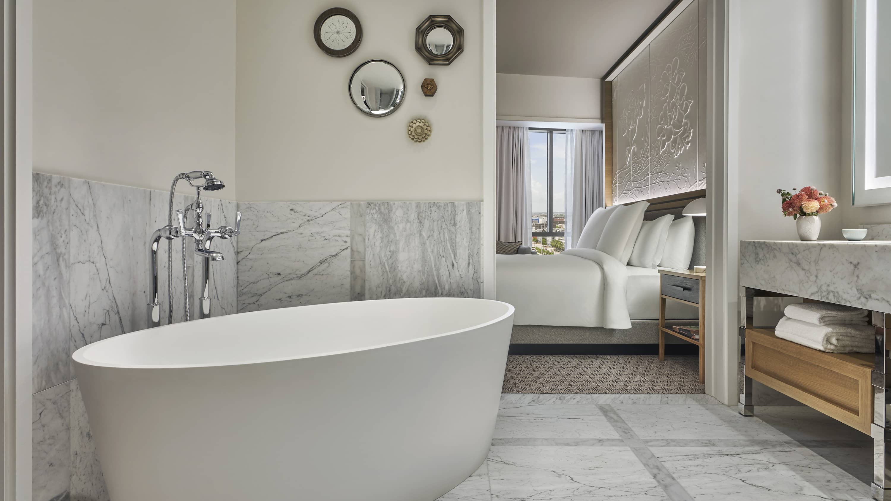 four seasons hotel new orleans