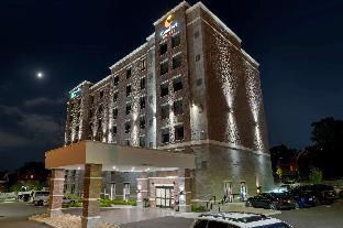mainstay suites cincinnati university uptown