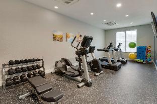 mainstay suites cincinnati university uptown