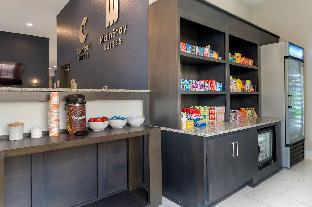 mainstay suites cincinnati university uptown