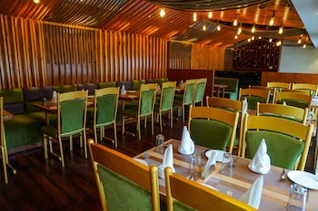 Comfort Inn Snow Park, Manali,New Manali>>Manali,3 star