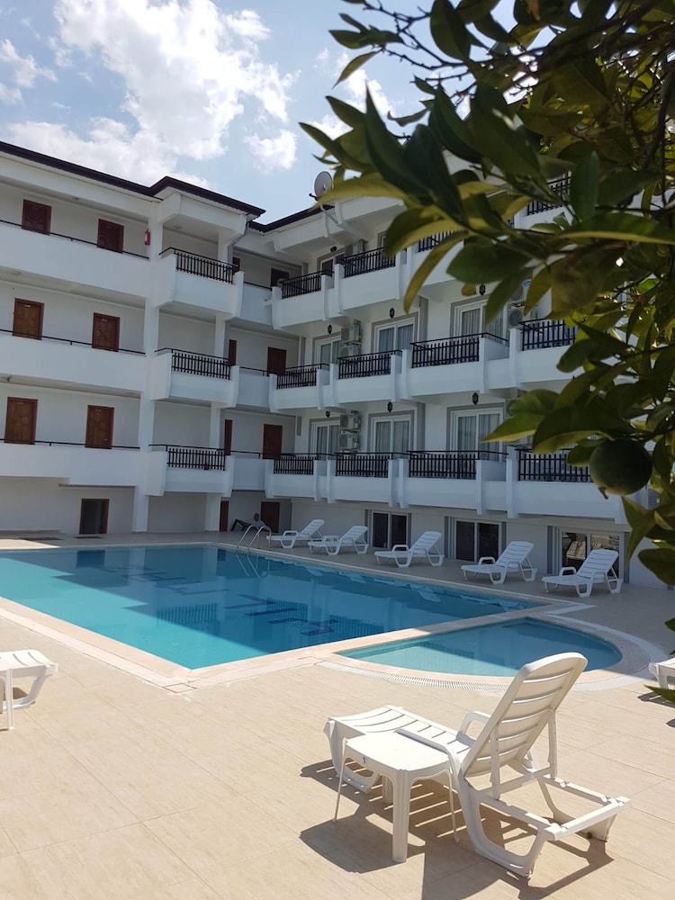 elijah otel