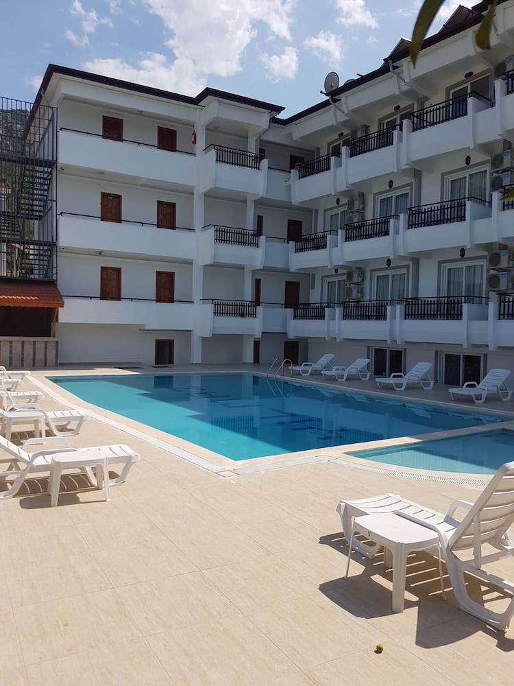 elijah otel
