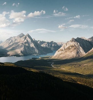 basecamp suites canmore