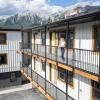 basecamp suites canmore