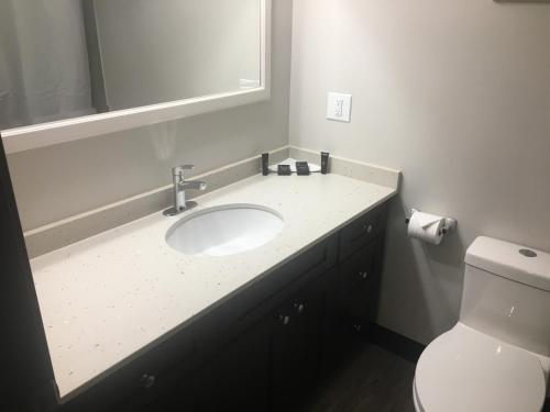 homestead inn and suites