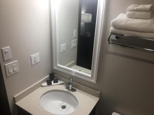homestead inn and suites