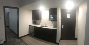 homestead inn and suites