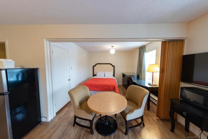 choice inn by the falls