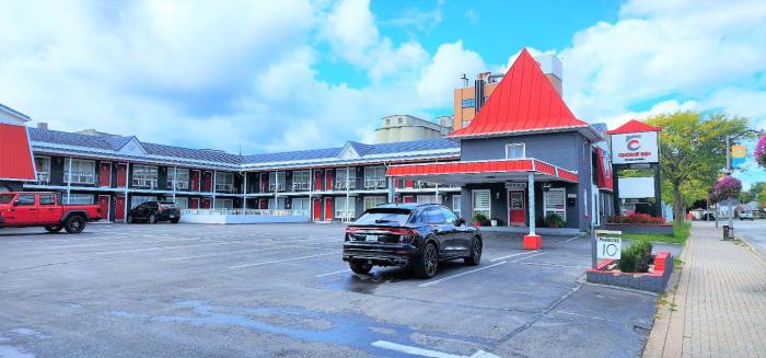 choice inn by the falls