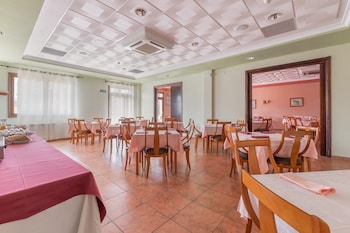 hotel puerta de javalambre