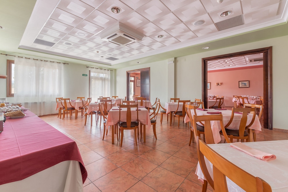 hotel puerta de javalambre