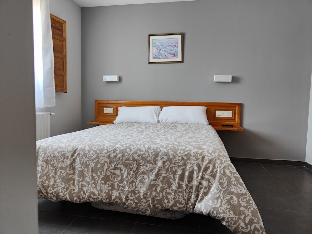 hotel puerta de javalambre