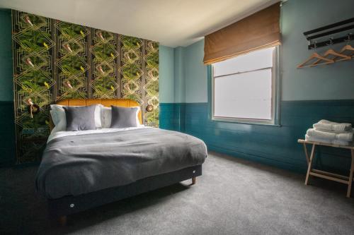 the ship rooms
