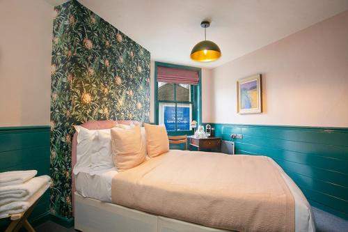 the ship rooms