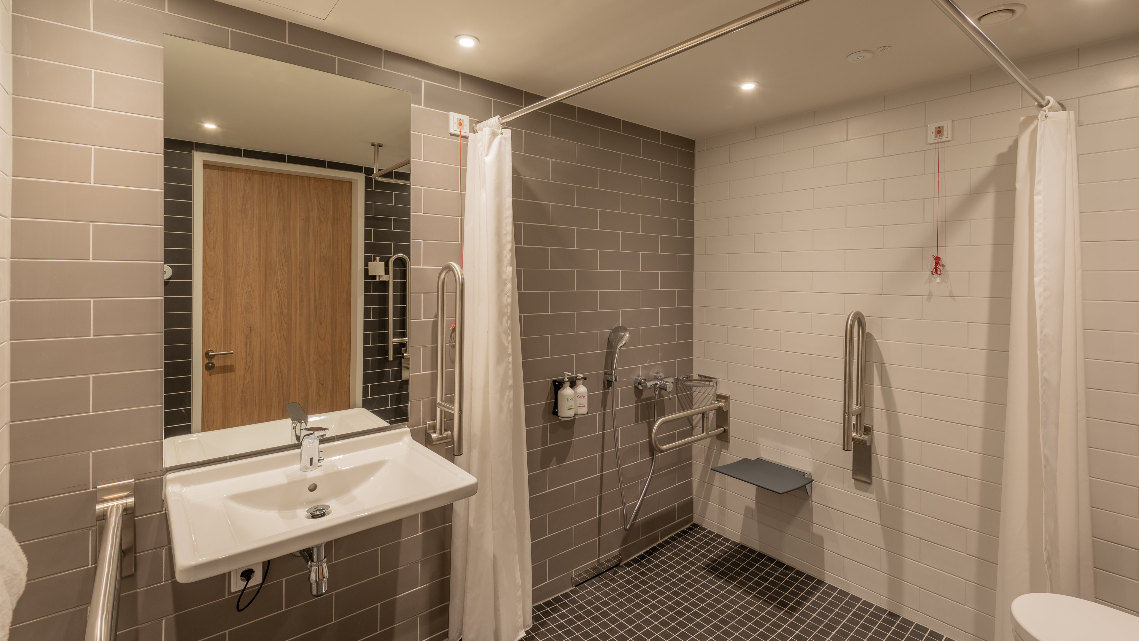holiday inn express and suites potsdam an ihg hotel