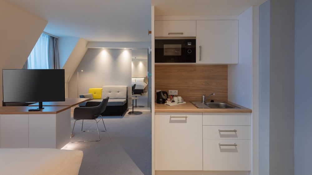 holiday inn express and suites potsdam an ihg hotel
