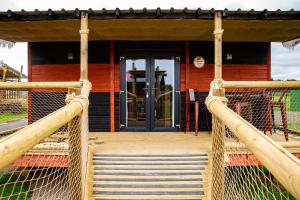 voyagers village at gullivers valley