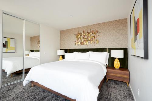 the cole powered by sonder