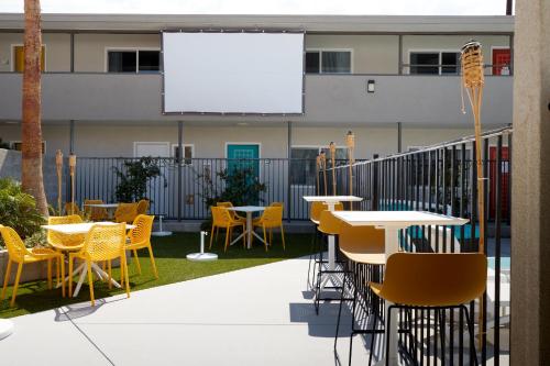 the cole powered by sonder