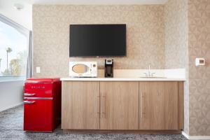 the cole powered by sonder