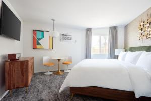 the cole powered by sonder