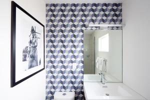 the cole powered by sonder