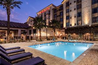 hilton garden inn pomona chino