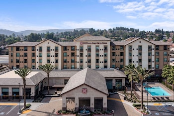 hilton garden inn pomona ca