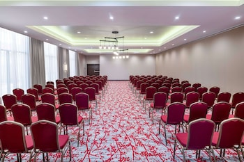 hilton garden inn pomona ca